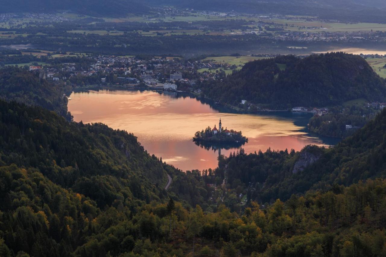 Apartment Mavrica Bled, Quiet Location, With A View Of The Lake Zewnętrze zdjęcie